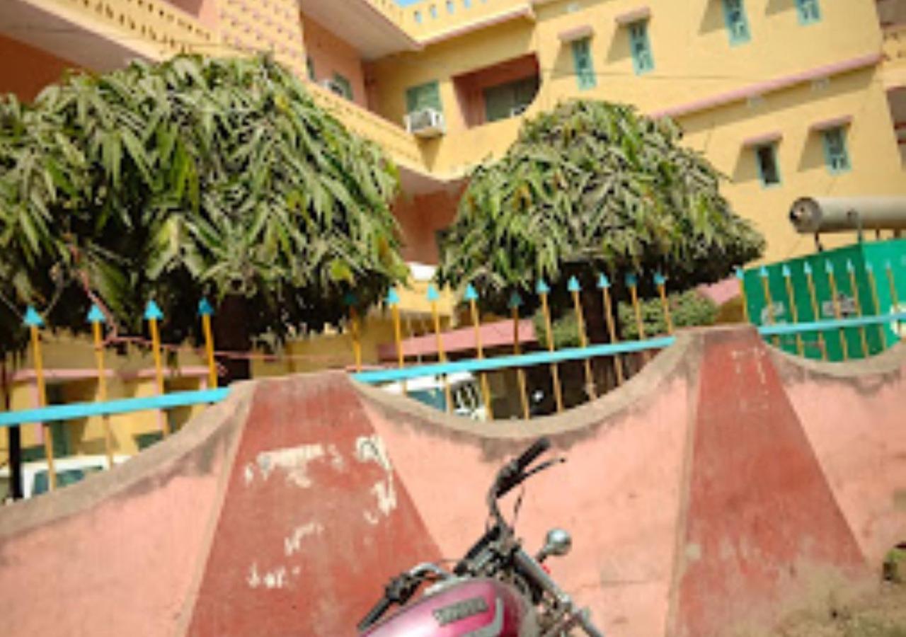 Vijieya Hotel Bihar Saharsa Dış mekan fotoğraf