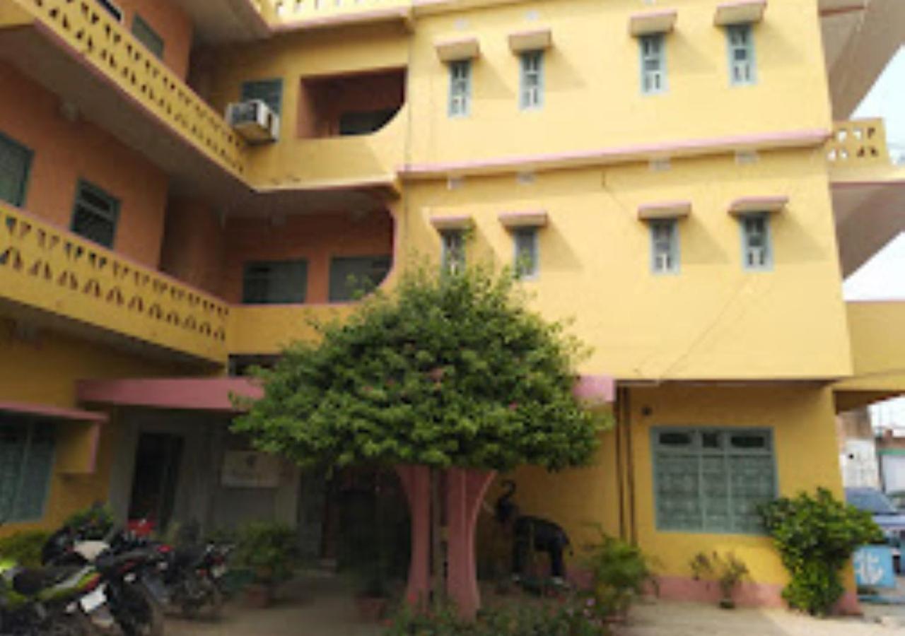 Vijieya Hotel Bihar Saharsa Dış mekan fotoğraf
